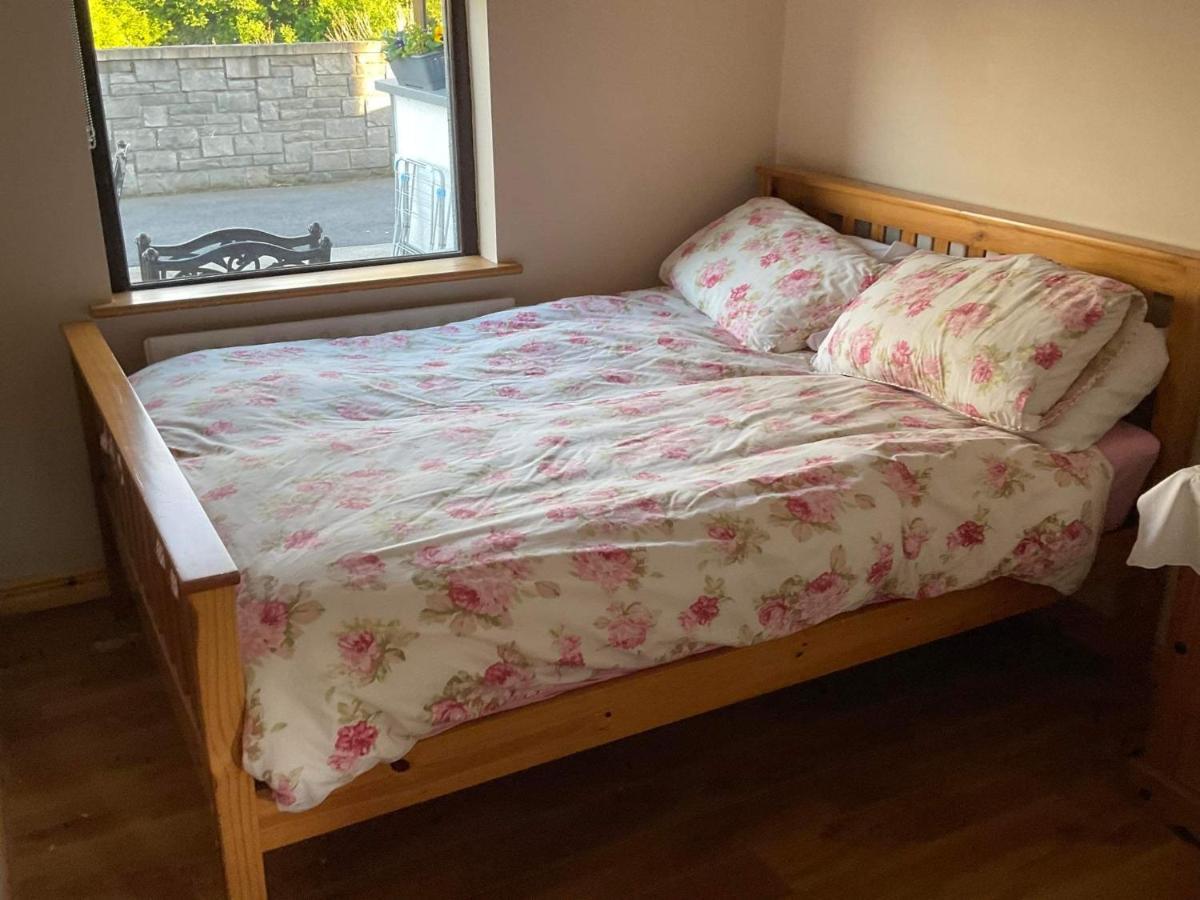 Yenooc House Appartamento Galway Esterno foto